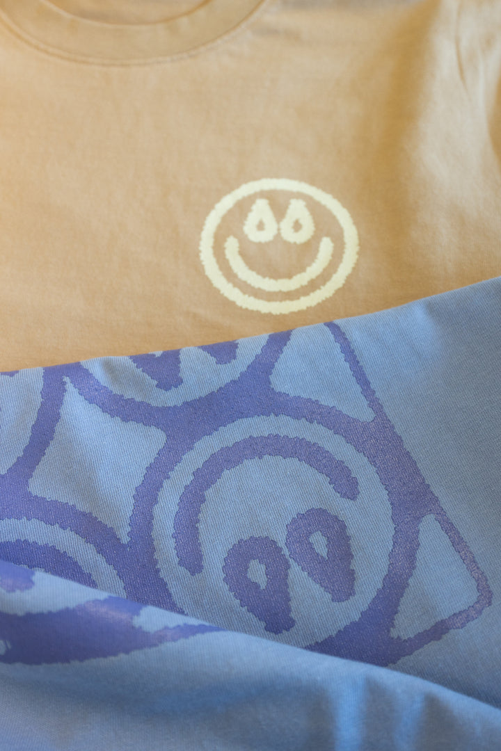 Fairtrade T-Shirt Better Together Lavendel und Latte Smiley Playground Coffee Kaffeeroesterei Hamburg St.Pauli 